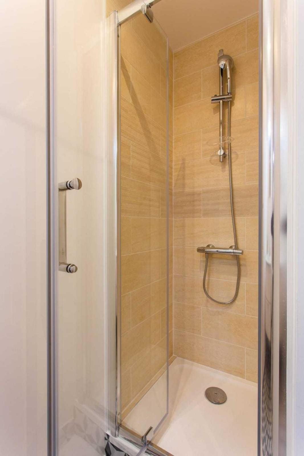 Enchanting 2 Bdr Parisian Apartment Екстер'єр фото